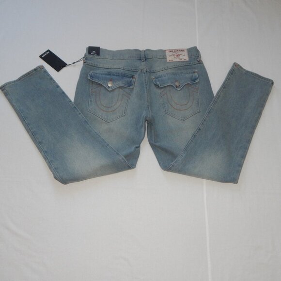 True Religion Men’s GENO SN Flap Relaxed Slim Light Brick Wash Jeans 36x32 NWT - Picture 2 of 10